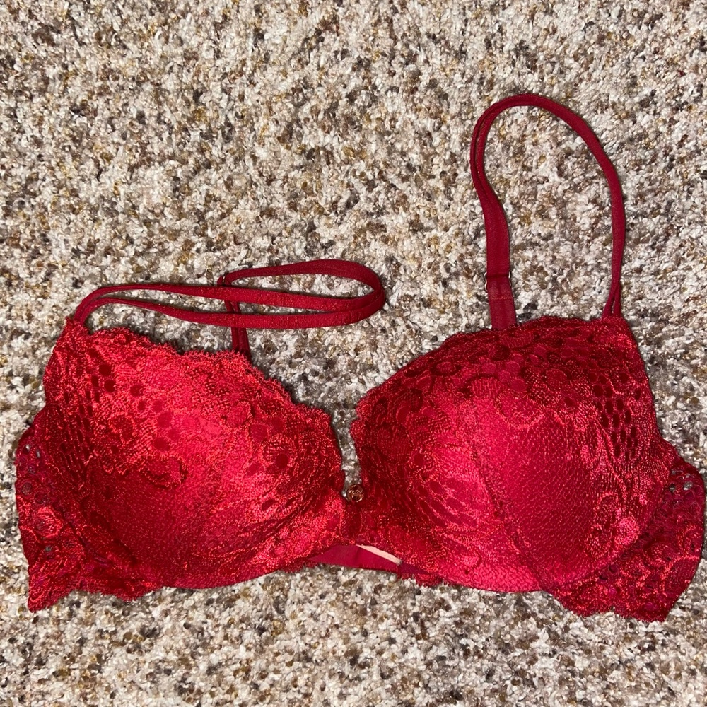 Victoria’s Secret bra